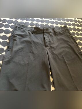 Men's Nike golf shorts black size 35